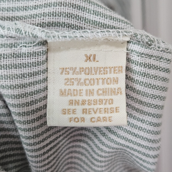 Eden & Olivia White and Green Striped Button-Down Shirt - Picture 5 of 8